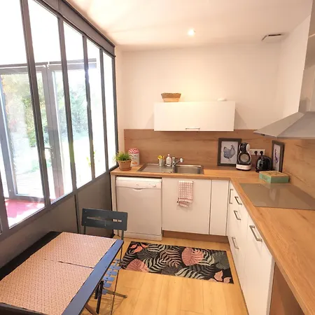 Maisonnette Avec Jardin Casa de Férias *