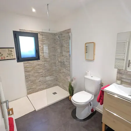 Maisonnette Avec Jardin Le Coteau